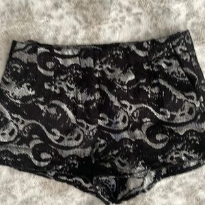 MINKPINK M Dressy Shorts! 🥂